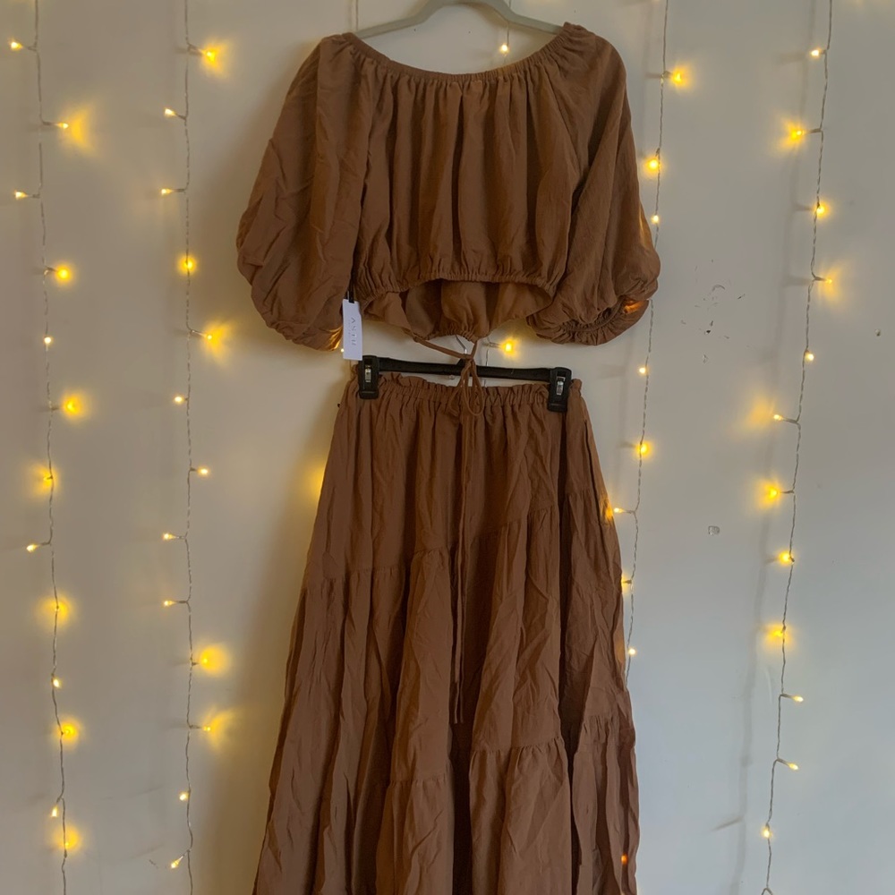 ASTR off shoulder top & maxi skirt. NWT.